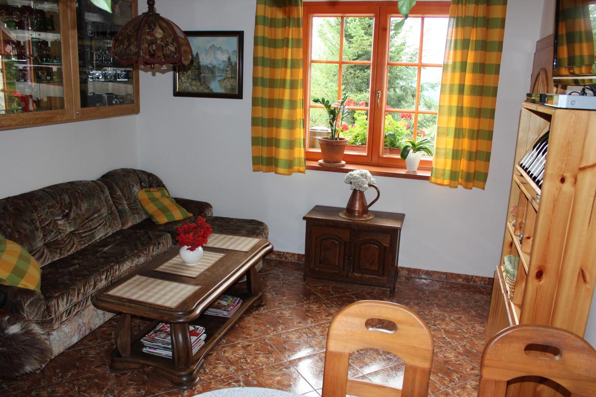 Apartmany A Chalupa Tara Albrechtice v Jizerskych horach Oda fotoğraf