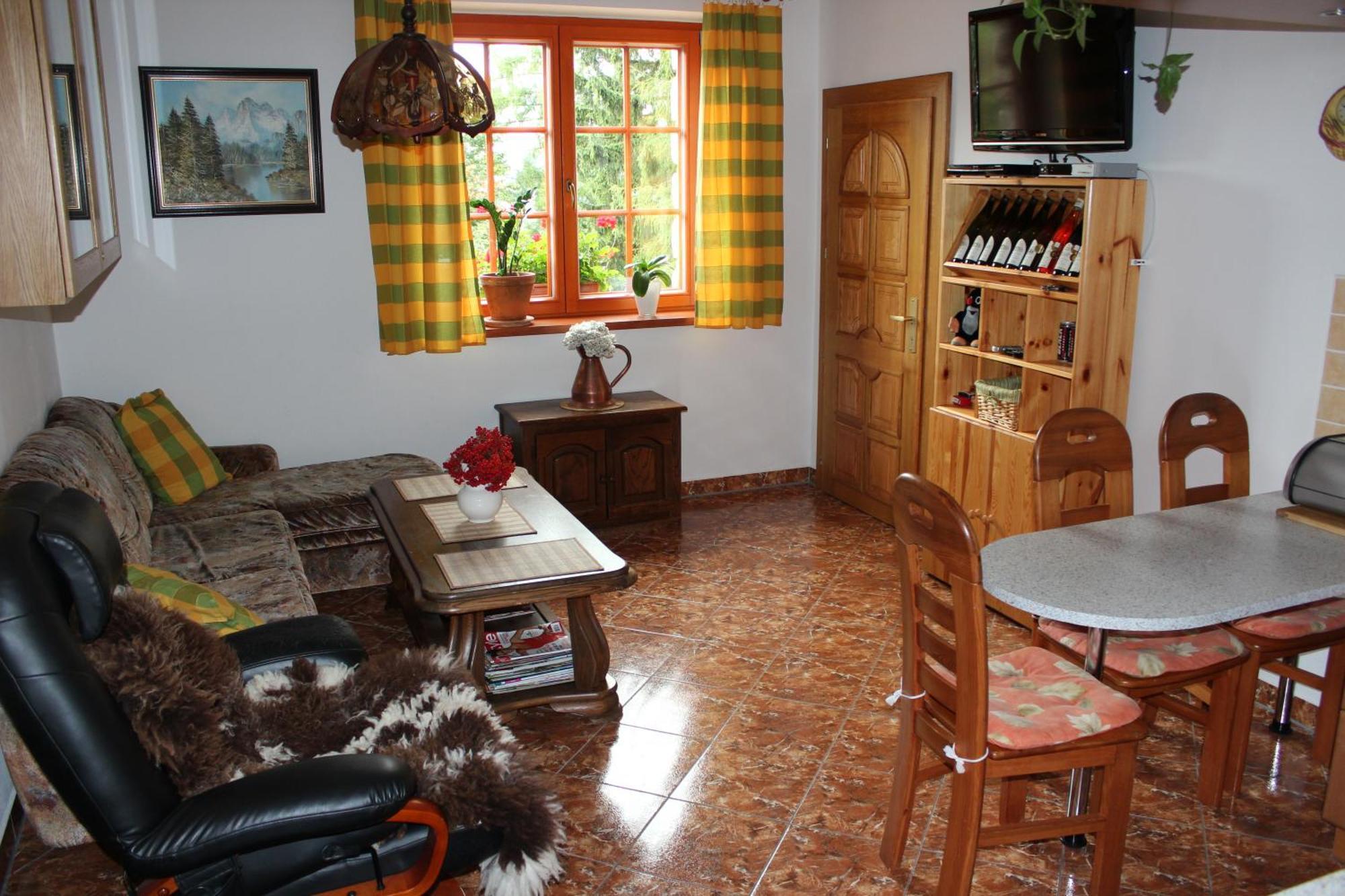 Apartmany A Chalupa Tara Albrechtice v Jizerskych horach Oda fotoğraf