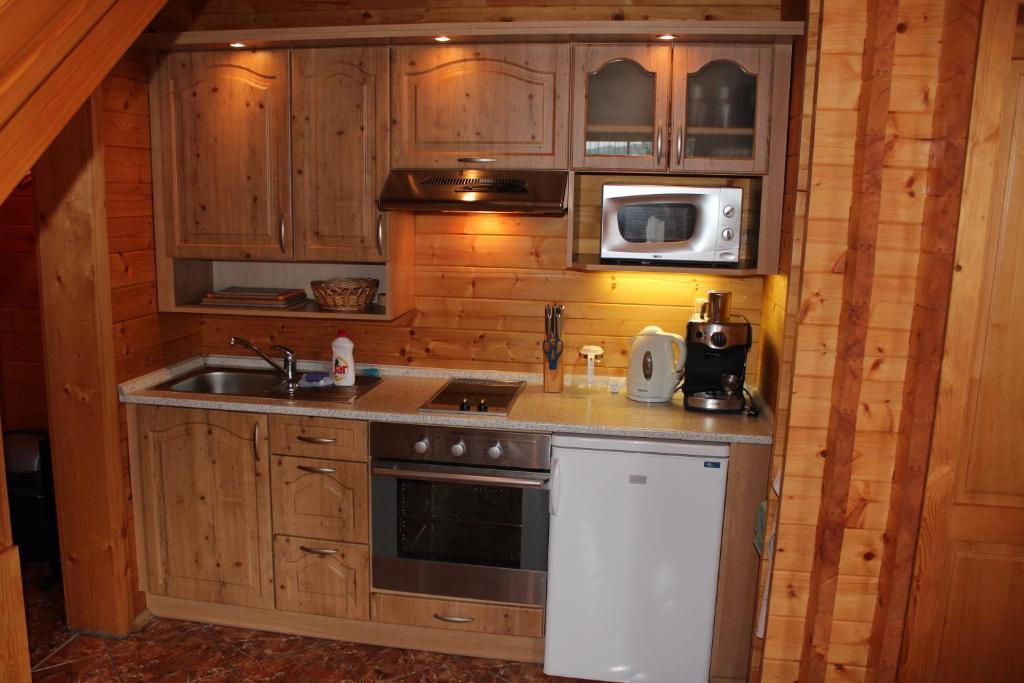 Apartmany A Chalupa Tara Albrechtice v Jizerskych horach Oda fotoğraf