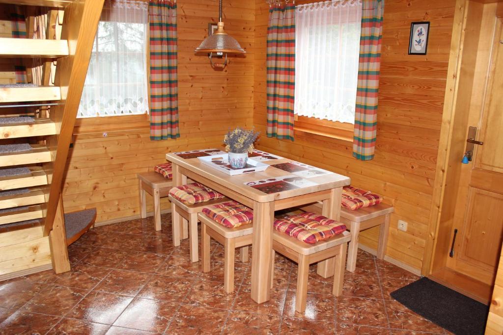 Apartmany A Chalupa Tara Albrechtice v Jizerskych horach Oda fotoğraf